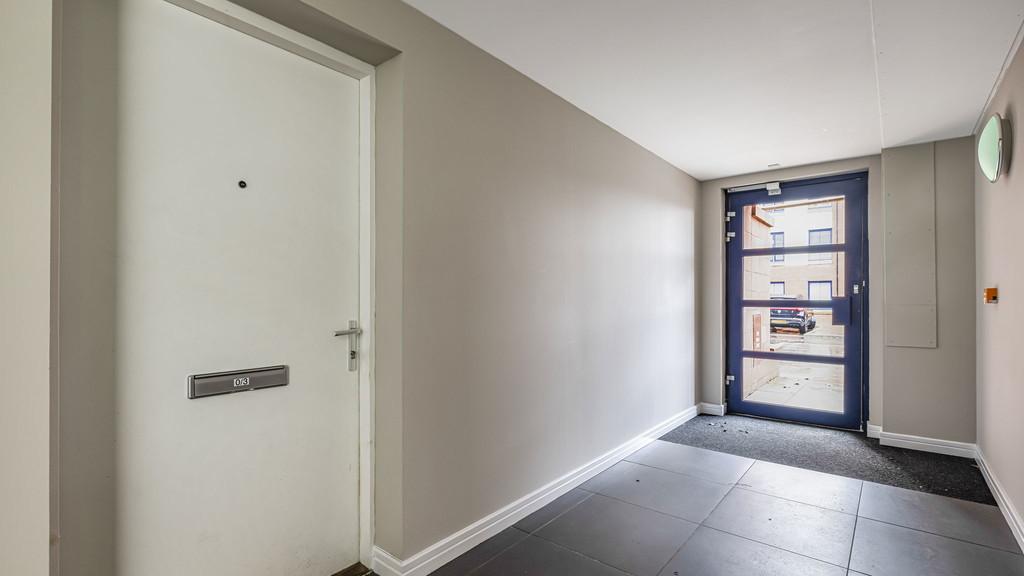 7-web-or-mls-1 Inchgarvie Loan Flat 0.3 9