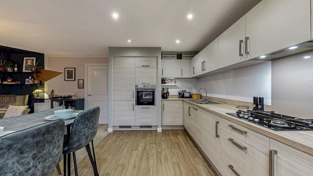 33-web-or-mls-1 Inchgarvie Loan Flat 0.3 28