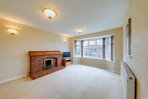 3 bedroom detached bungalow for sale, Coombe Rise, Worthing BN14