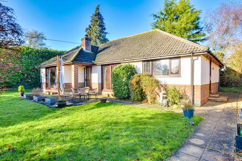 3 bedroom detached bungalow for sale, Berners End, Barnston