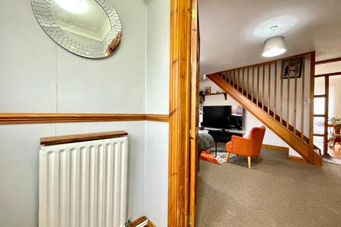 3 bedroom end of terrace house for sale, Braybrooke Drive, Furzton, Milton Keynes, MK4