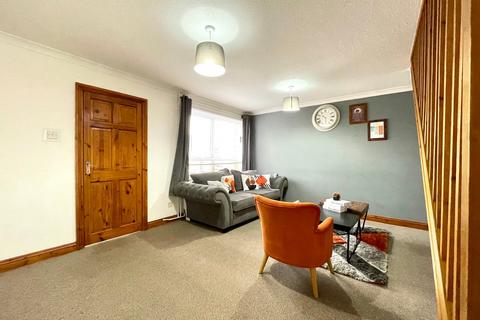 3 bedroom end of terrace house for sale, Braybrooke Drive, Furzton, Milton Keynes, MK4