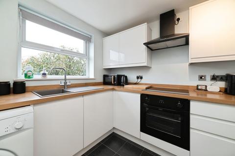 2 bedroom end of terrace house for sale, Northfield Avenue, Hessle, HU13