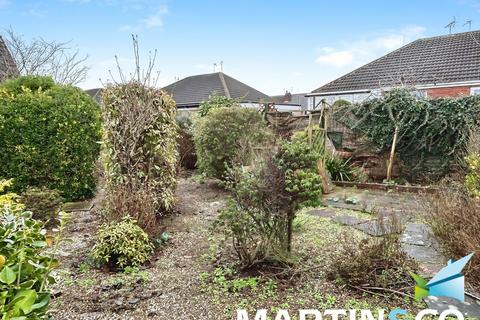 4 bedroom detached bungalow for sale, Greenfield Road, Wakefield WF5