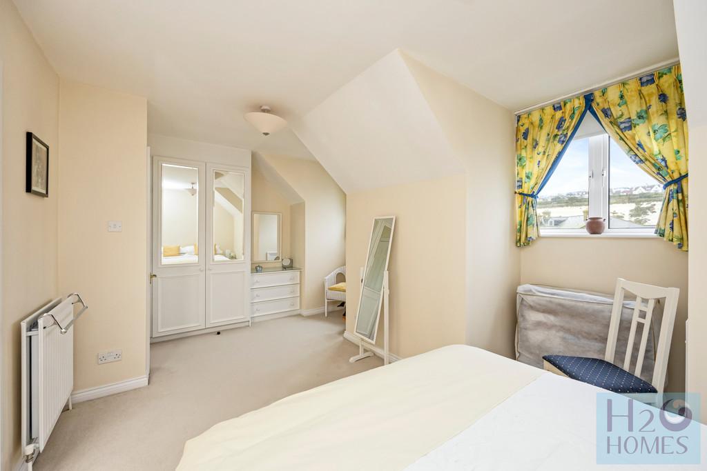 The Strand, Collingwood Court, Flat 40-012