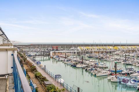 3 bedroom apartment for sale, Collingwood Court, Brighton Marina Village, Brighton