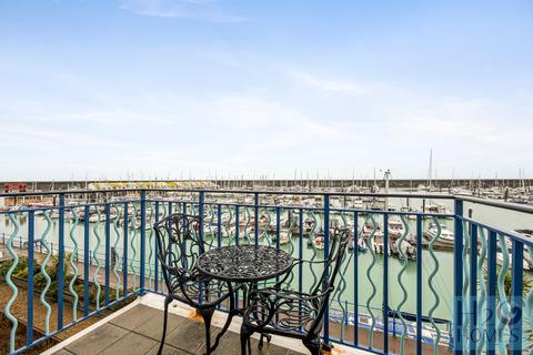 3 bedroom apartment for sale, Collingwood Court, Brighton Marina Village, Brighton