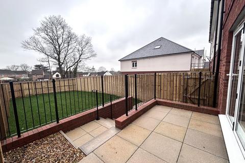 3 bedroom semi-detached house to rent, Goodmores Drive, Exmouth EX8