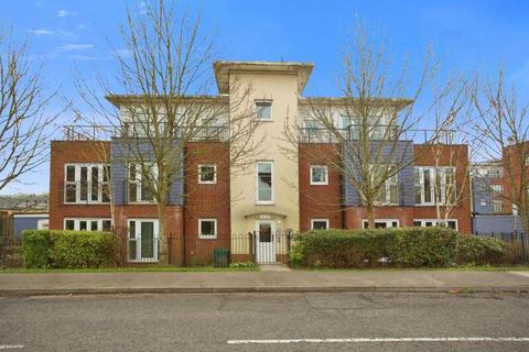 2 bedroom flat for sale, Alexander Square, Eastleigh, SO50