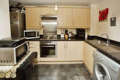 2 bedroom flat for sale, Alexander Square, Eastleigh, SO50