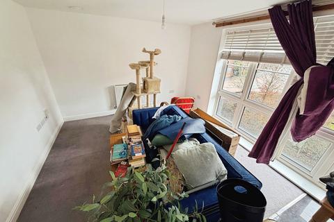 2 bedroom apartment to rent, Beech Court, Basingstoke RG24