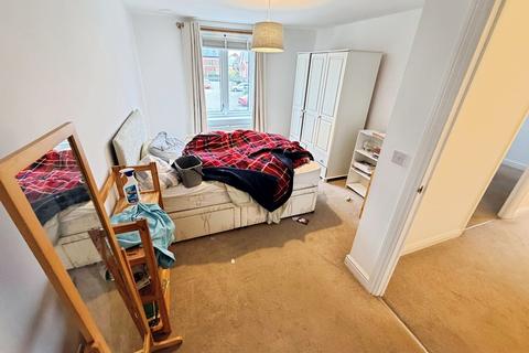 2 bedroom apartment to rent, Beech Court, Basingstoke RG24