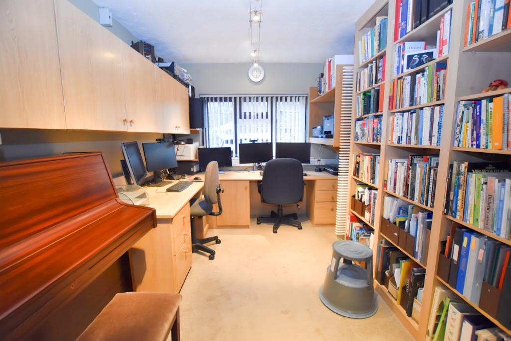 Home Office 1