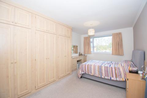 3 bedroom detached house for sale, Gifford Close, Evington