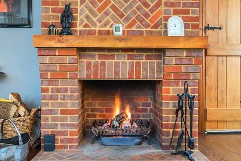 4 bedroom semi-detached house for sale, Playhatch, South Oxfordshire, RG4