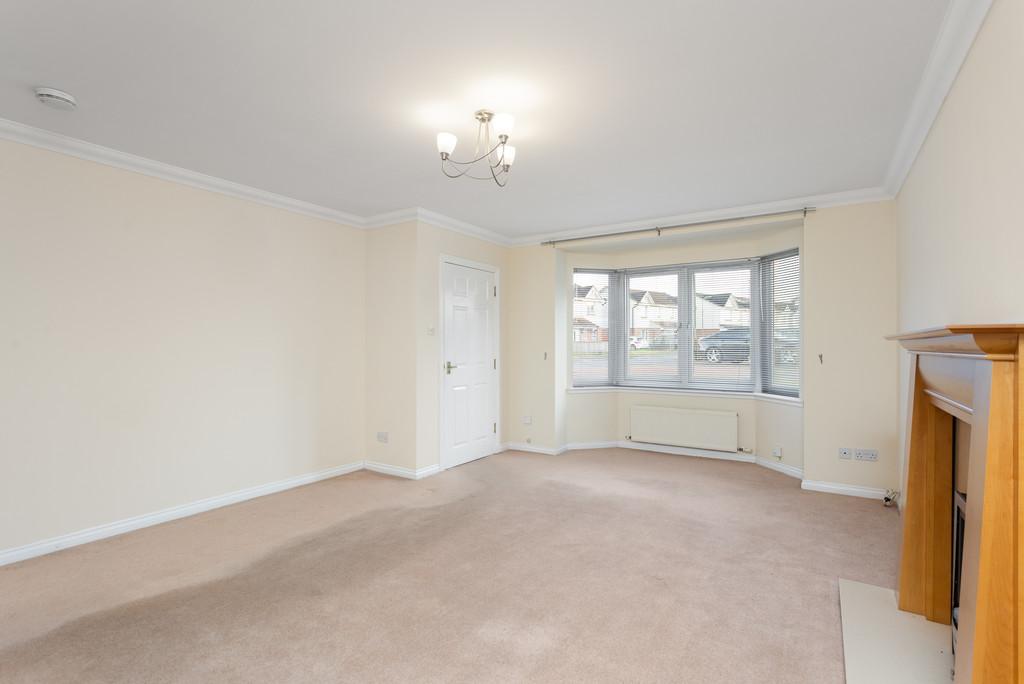 17 Harvie Gardens 05