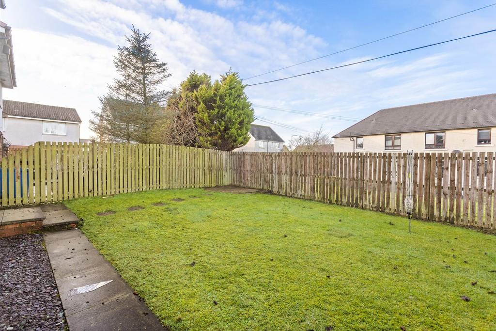 17 Harvie Gardens 26