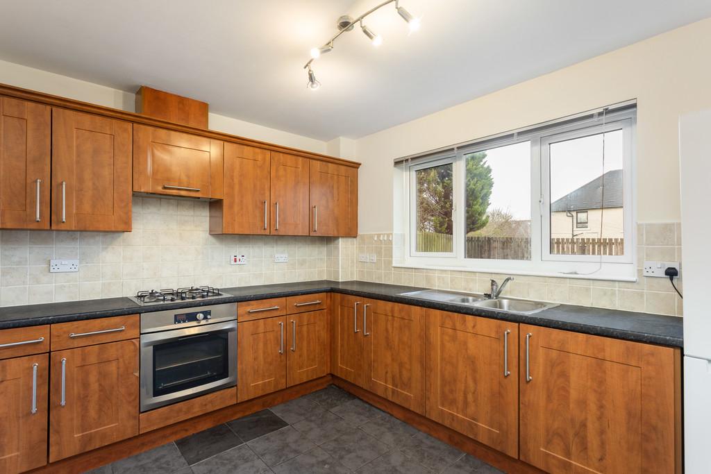 17 Harvie Gardens 10