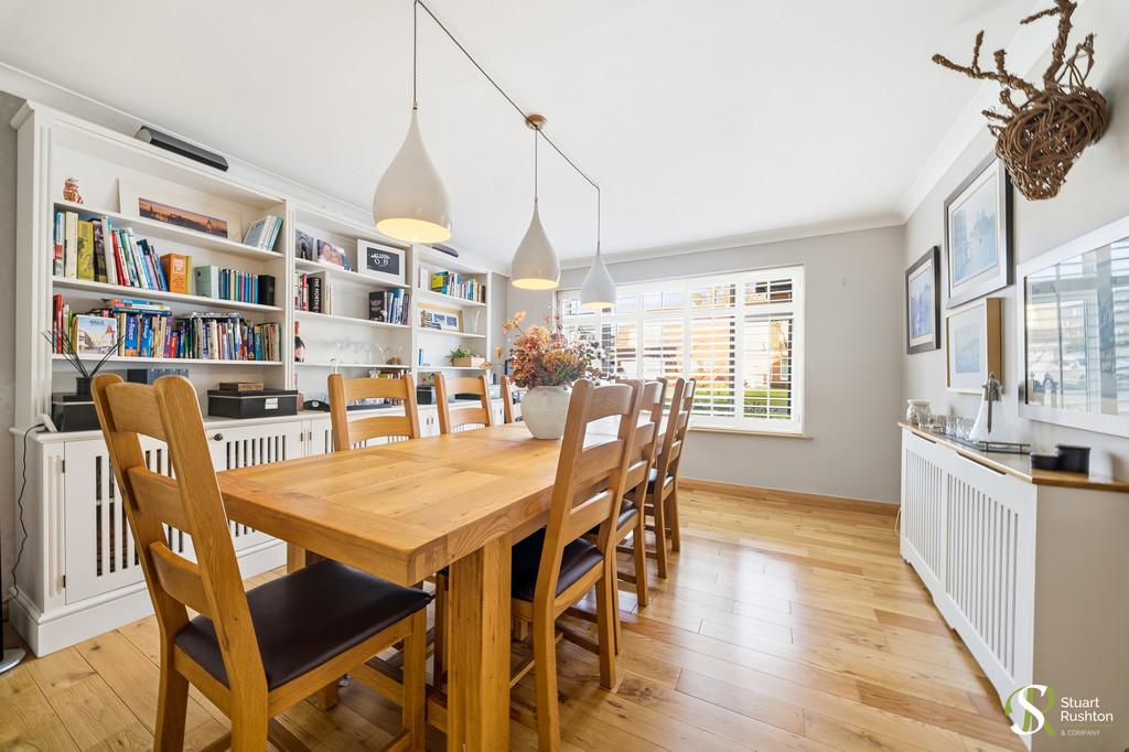 42 Glebelands Road, Knutsford, WA16 9 DZ-18