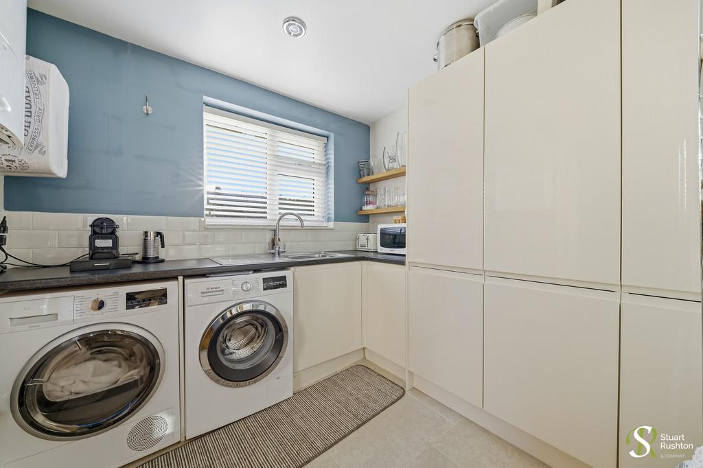 42 Glebelands Road, Knutsford, WA16 9 DZ-32