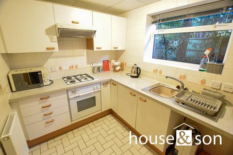 undefined, Aviemore, 44 Dean Park Road, Dean Park, Bournemouth, BH1