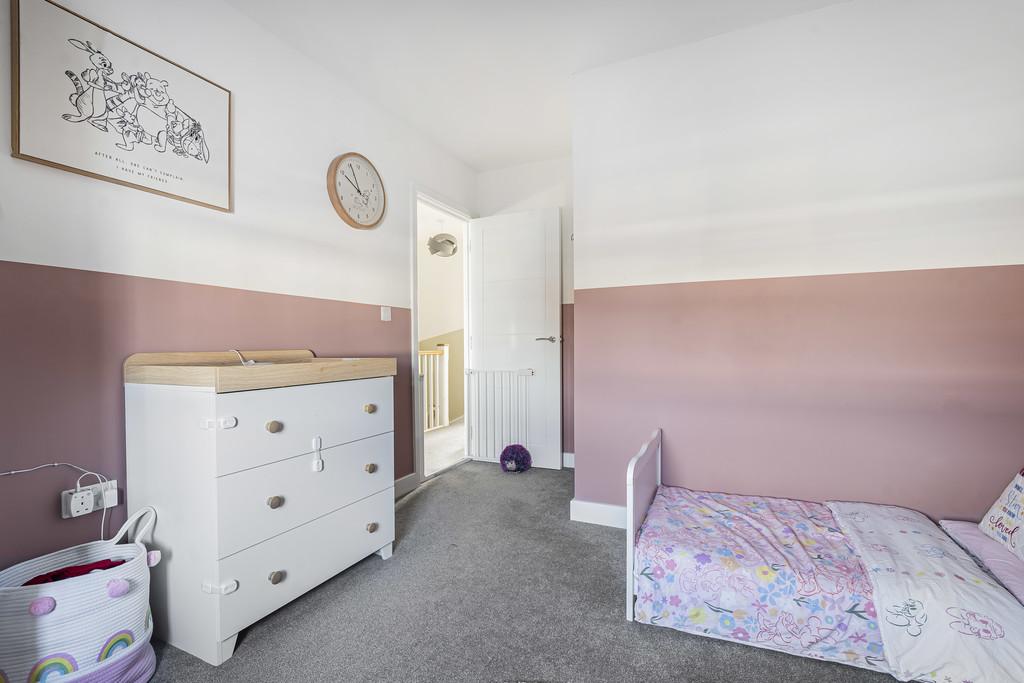 Bedroom 2 (2)