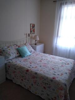 2 bedroom apartment to rent, Gartmore Road, Ilford