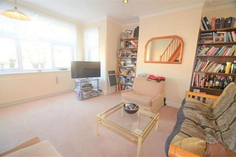 1 bedroom flat for sale, Goodwyn Avenue, Mill Hill
