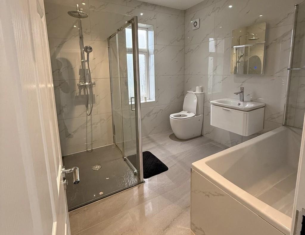 98bd5ba6-76d7-4422-b043-465c62eccefd
