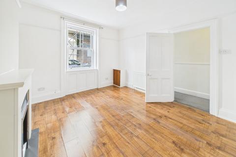 2 bedroom terraced house to rent, North Street, Plymouth PL4