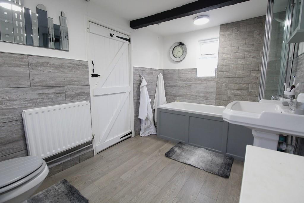 Gf bathroom