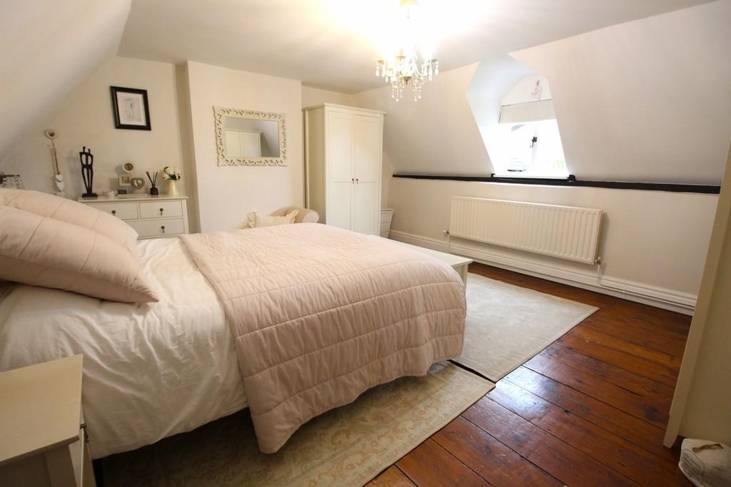 Bed 1