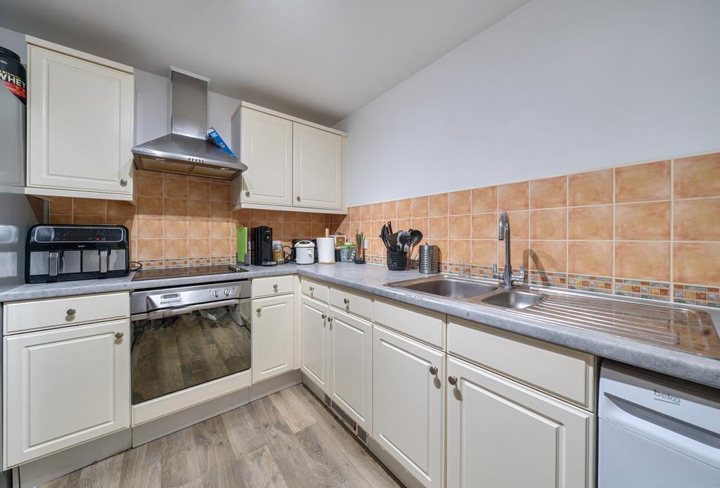 Apartment in Bristol - View 4