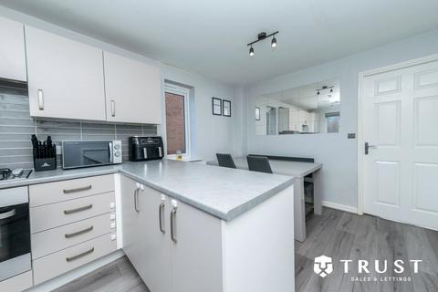 3 bedroom semi-detached house for sale, River Bank View, Mirfield, WF14