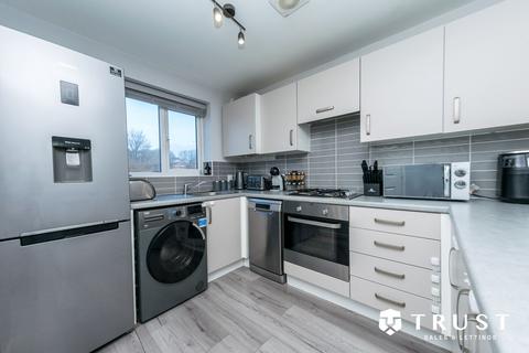 3 bedroom semi-detached house for sale, River Bank View, Mirfield, WF14