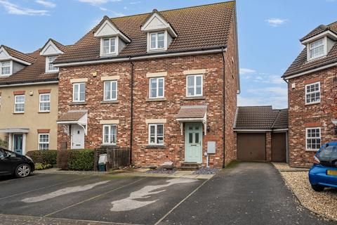 undefined, Adams Land, Bristol BS36