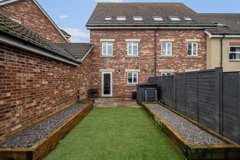 undefined, Adams Land, Bristol BS36