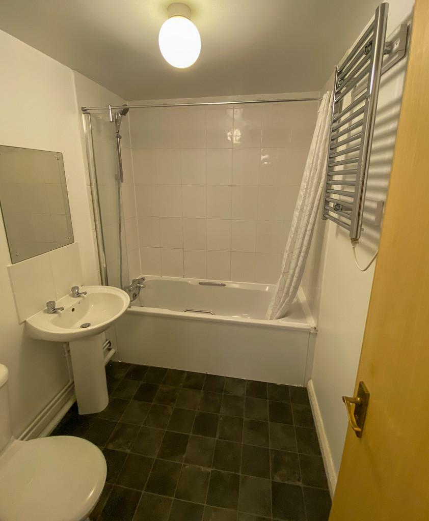 Bathroom (2)