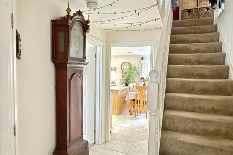 4 bedroom detached house for sale, Jack Russell Close, Stroud