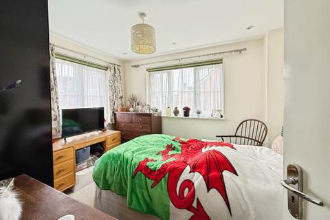4 bedroom detached house for sale, Jack Russell Close, Stroud