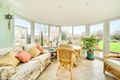 5 bedroom semi-detached house for sale, Witney Road, Witney OX29