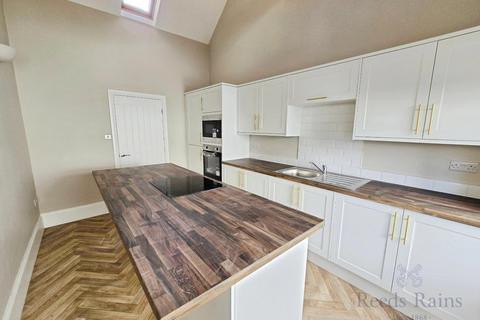 4 bedroom semi-detached house for sale, Manor Road, Durham DH8