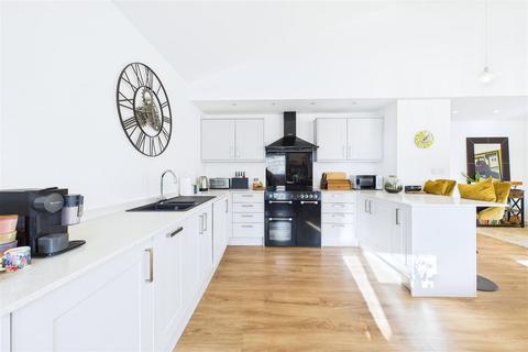 2 bedroom house for sale, West End, Nailsea, Bristol
