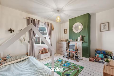 2 bedroom terraced house for sale, Birmingham Road, Studley, B80