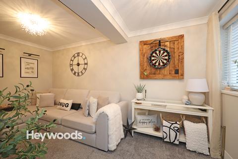 3 bedroom semi-detached house for sale, Philip Clarke Drive, Hartshill, Stoke-On-Trent, Staffordshire