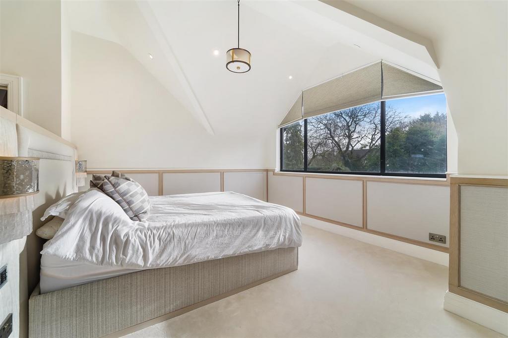 WOODMANSTERNE LANE, 64 (12).jpg
