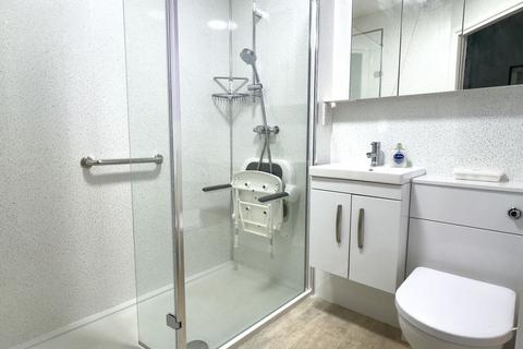 2 bedroom retirement property for sale, Felpham, West Sussex