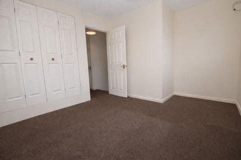 2 bedroom terraced house for sale, Barncroft Close , Grove Green