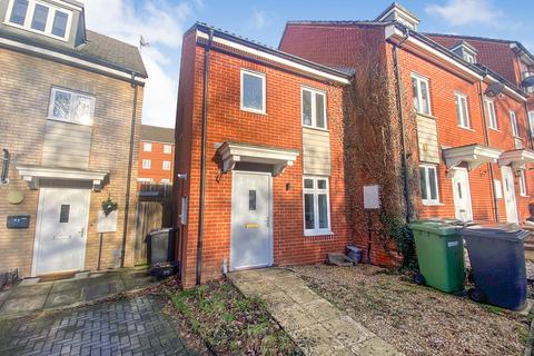 2 bedroom end of terrace house for sale, Pomeroy Crescent, Hedge End, SO30