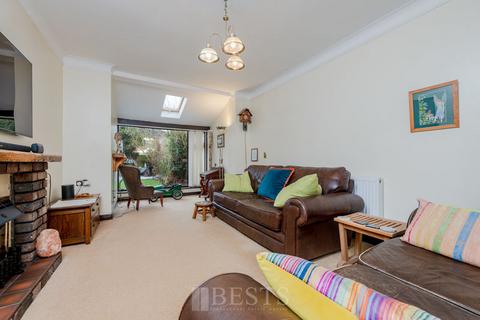 3 bedroom semi-detached house for sale, Norleane Crescent, Runcorn